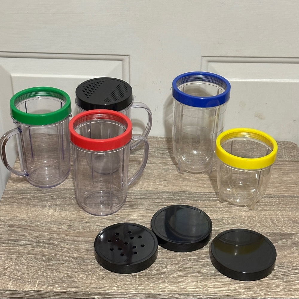 LOT Magic Bullet Original Party Mugs + 4 Lids + Short Cup‎ 13 Piece Set